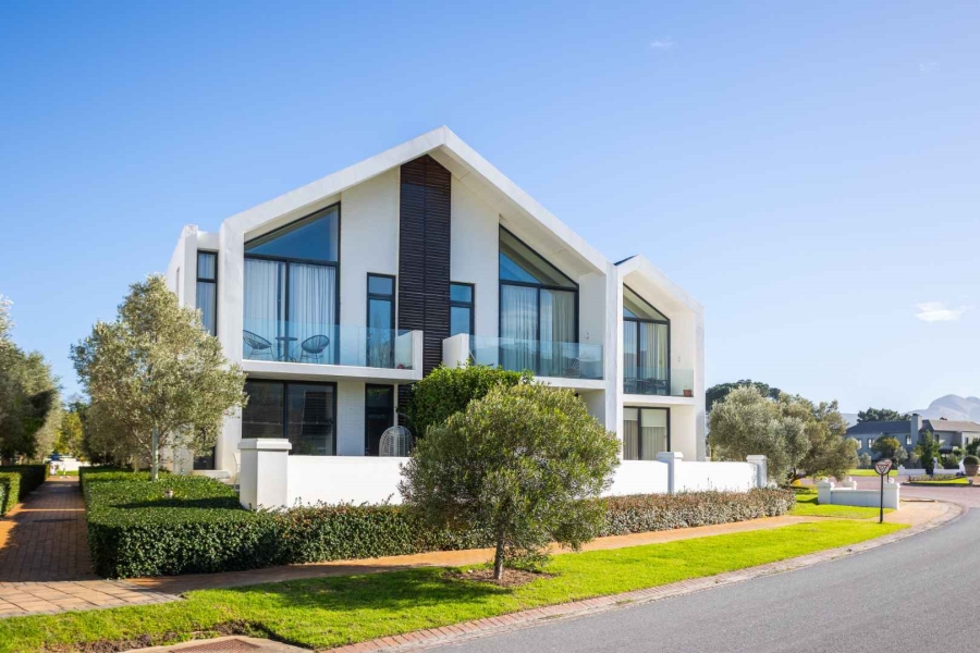 To Let 1 Bedroom Property for Rent in Val De Vie Estate Western Cape